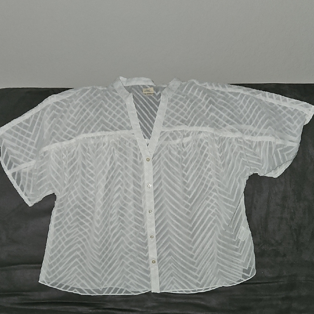 O'Neill White Boxy Button Down Blouse